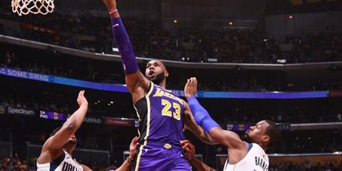  申京两双火箭加时险胜独行侠结束五连败